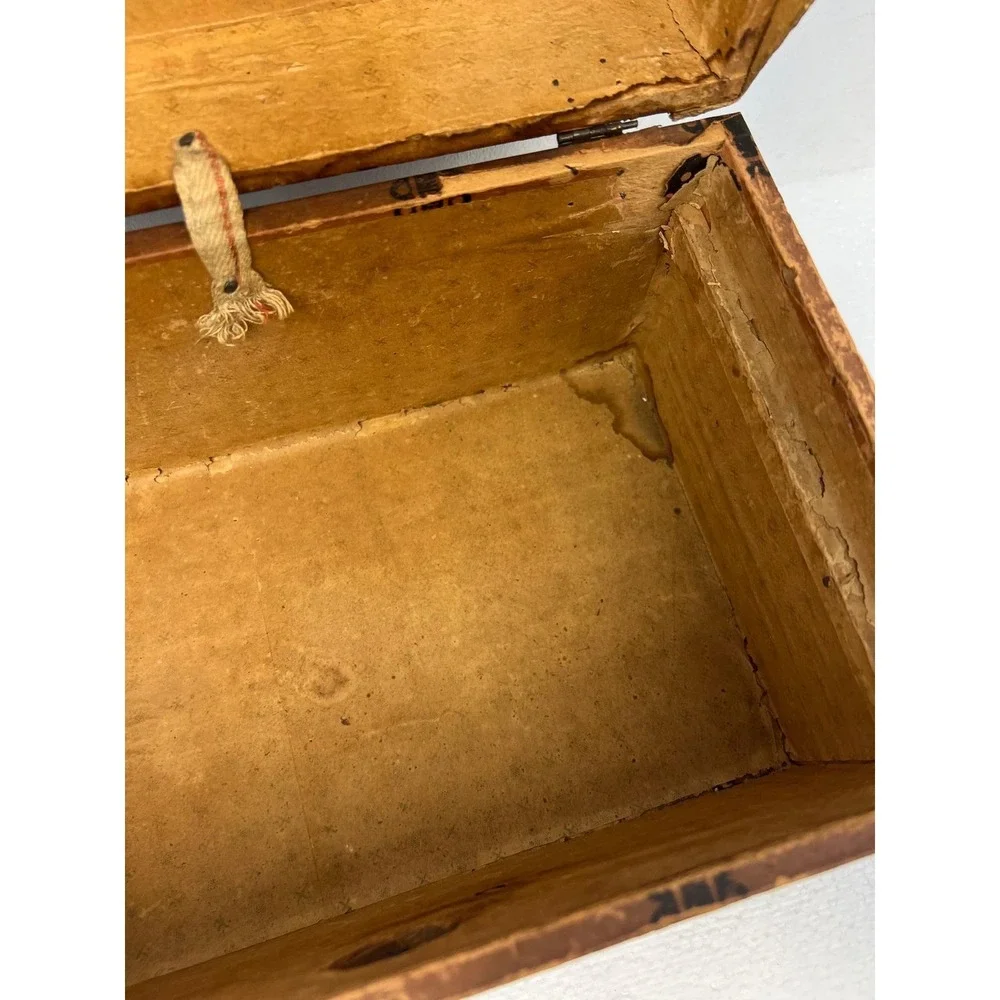 Wood Dollhouse Steamer Trunk Miniature Antique Storage Box Chest SALESMAN SAMPLE